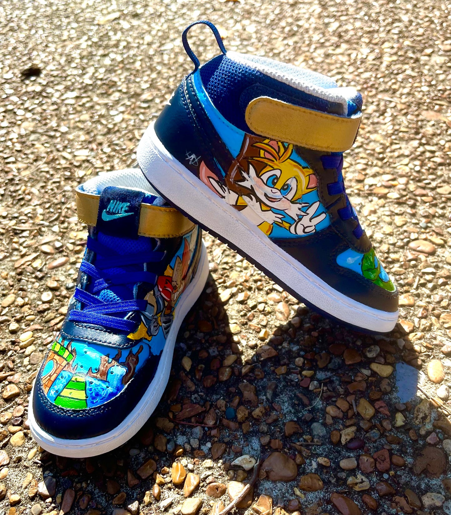 SONIC Nikes - Toddler 9C
