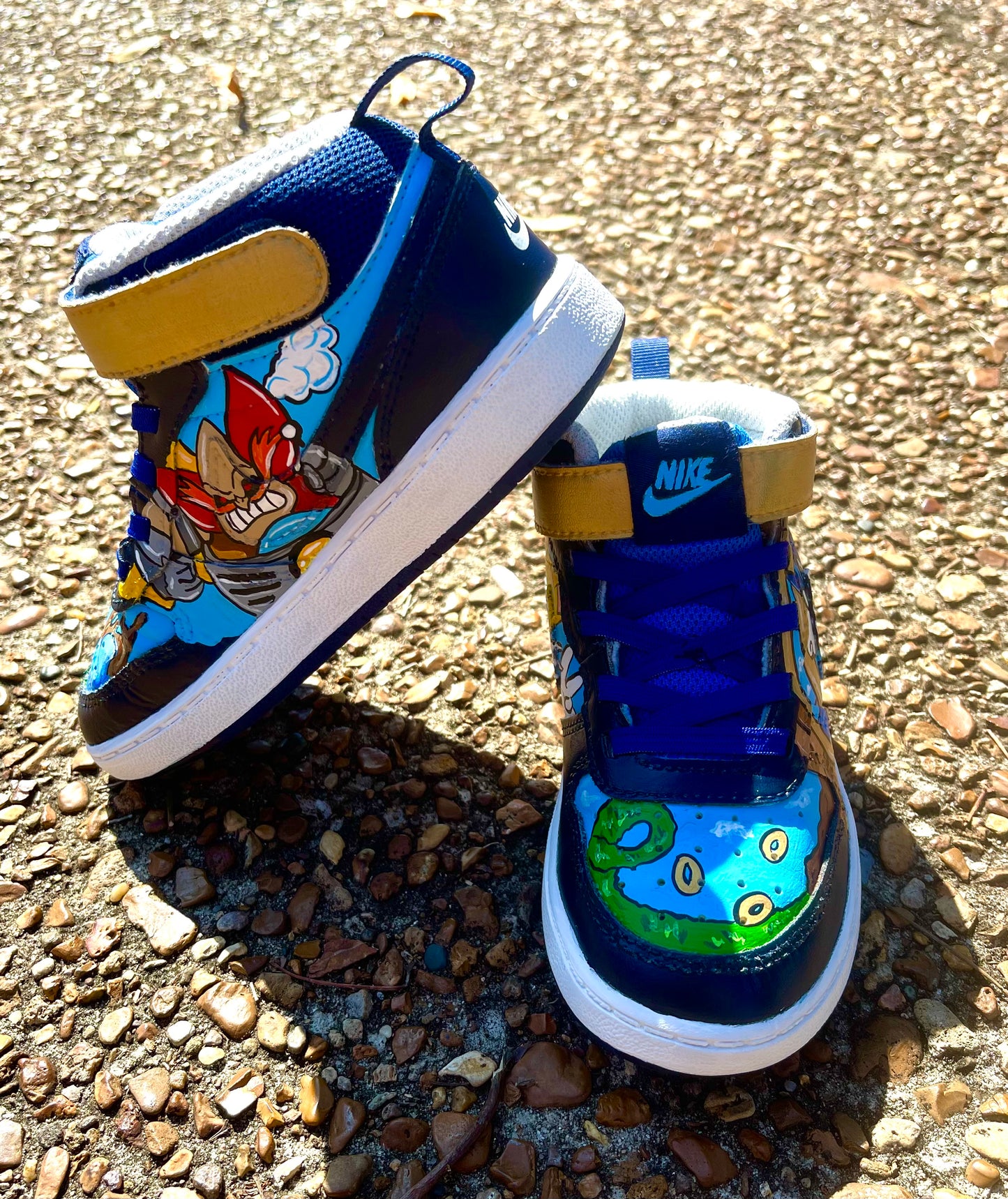 SONIC Nikes - Toddler 9C