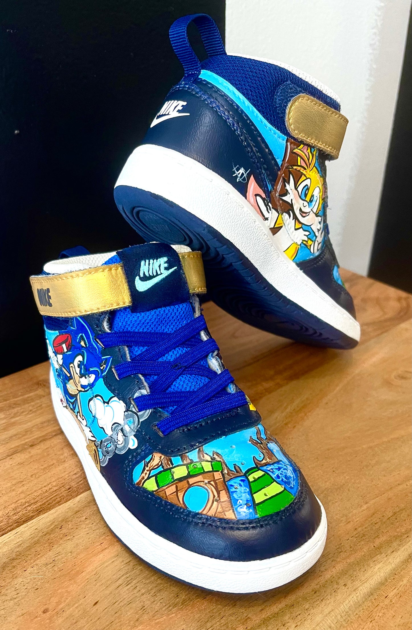 SONIC Nikes - Toddler 9C