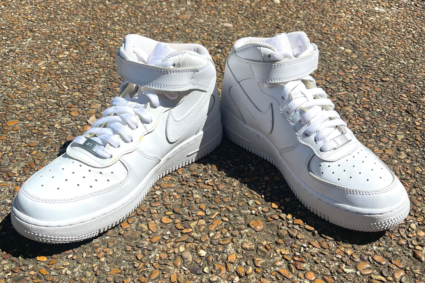 Nike Air Force 1 Mid LE- 7Y or Women’s 8.5