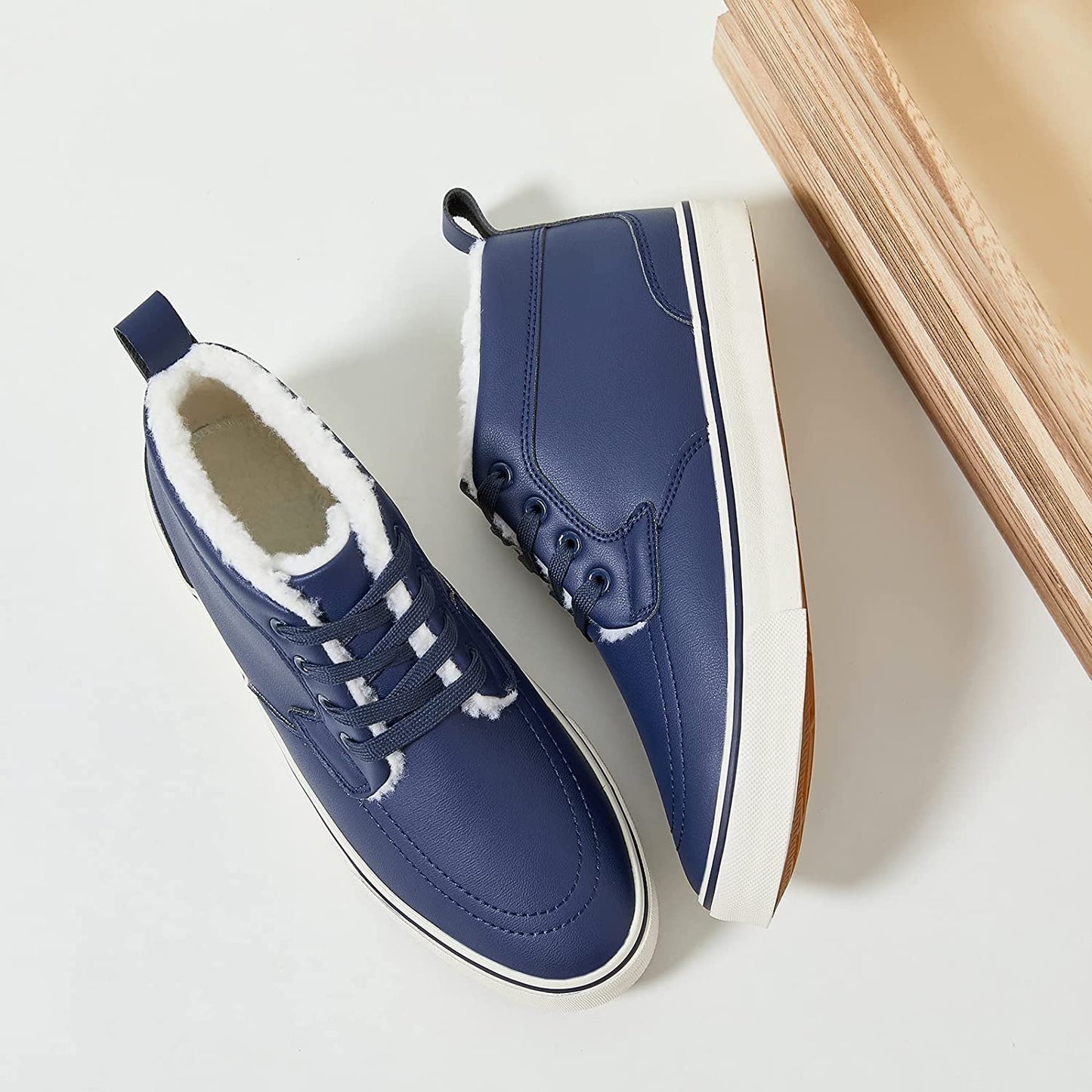 Men's Size 8 High Top Sneakers