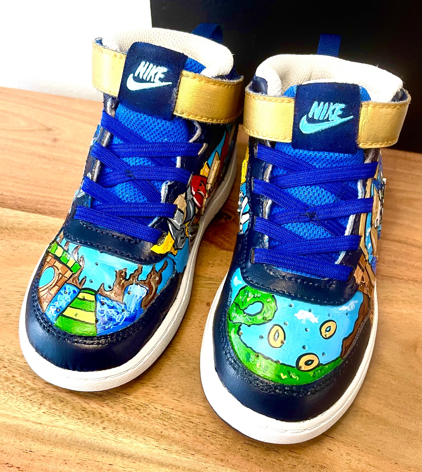 SONIC Nikes - Toddler 9C