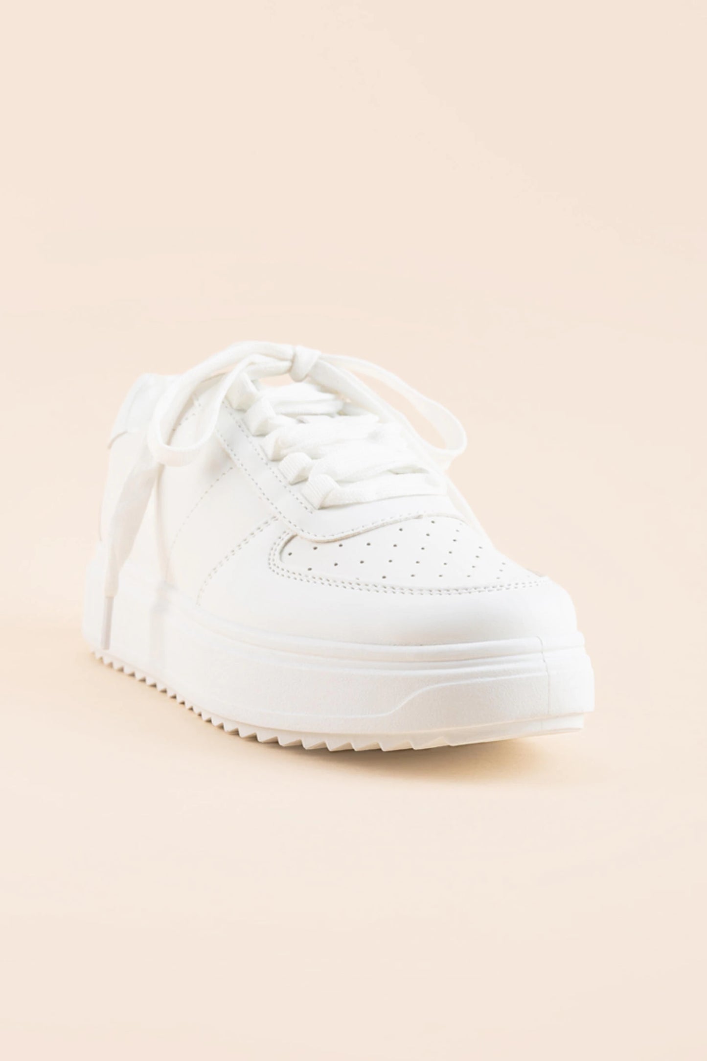Women’s Madden Girl Sneakers- Size 7.5