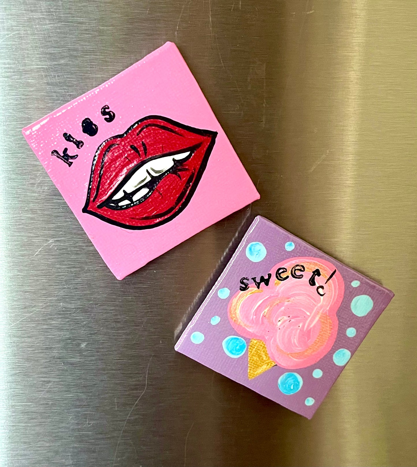 Sweet Kiss Pink Magnets