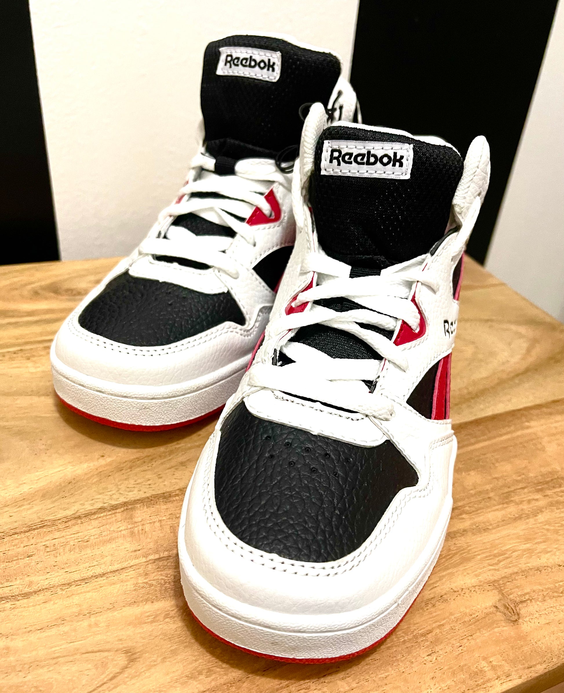 Reebok size 3 hotsell