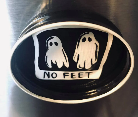 No Feet Magnet